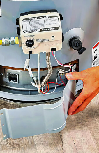 https://successhotwater.com.au/uploads/2025/06/hot-water-servicing-80722.jpg